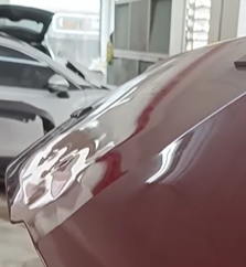 Antes do reparo sem pintura em tampa onix Chevrolet em Caxias do Sul